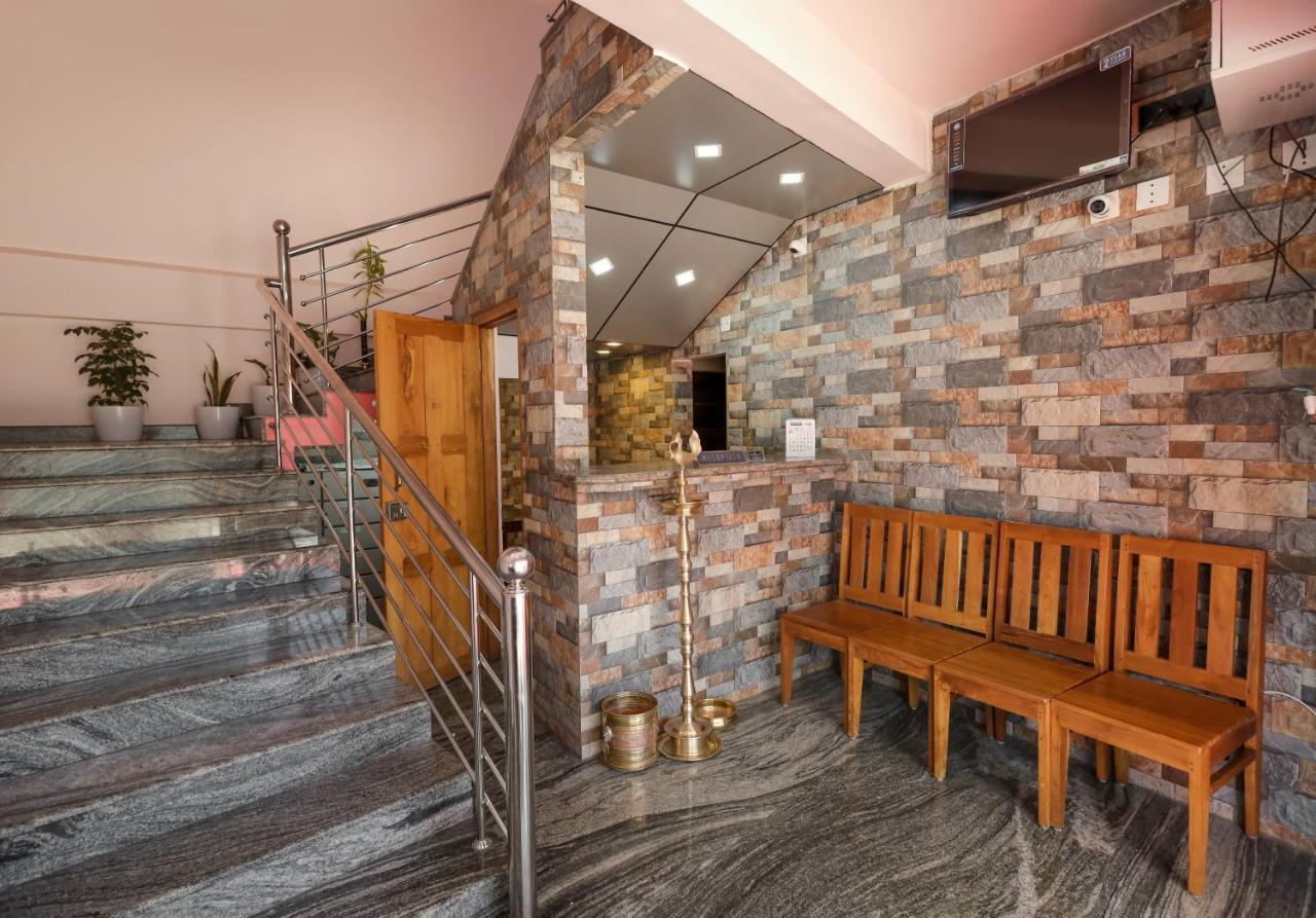 Hotel Wayanad Stay 칼파타 외부 사진