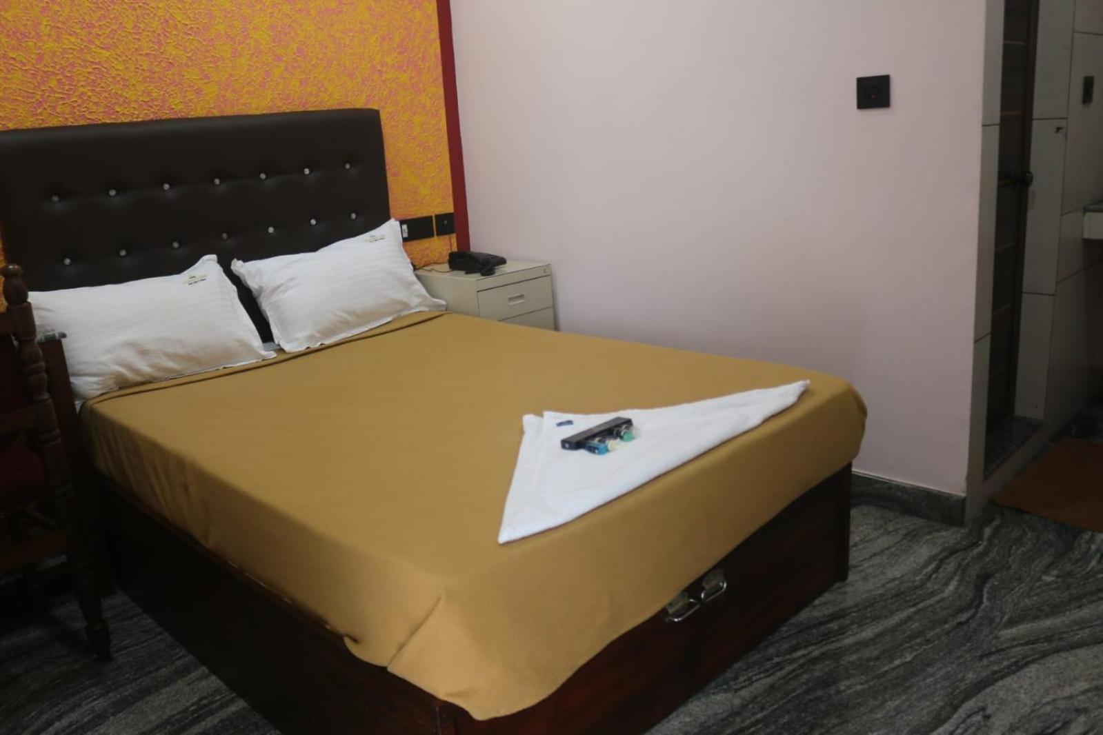 Hotel Wayanad Stay 칼파타 외부 사진